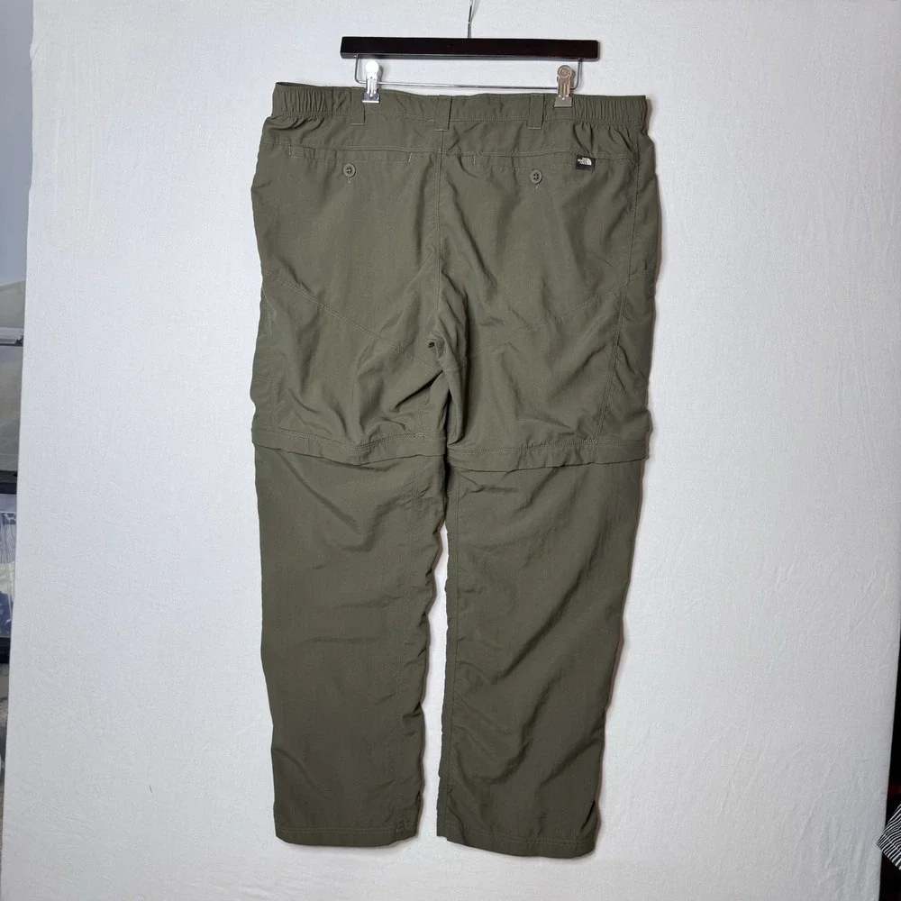 The North Face Convertible Pants Mens 40 x30 Green Hiking Zip Ankle‎ EXCELLENT